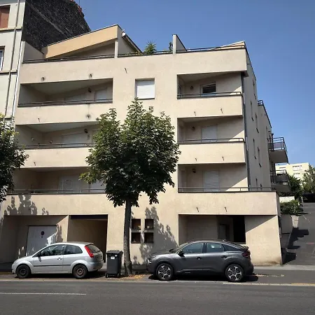 Cosy Avec Ascenseur Daire