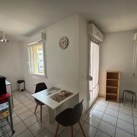 Cosy Avec Ascenseur Appartamento